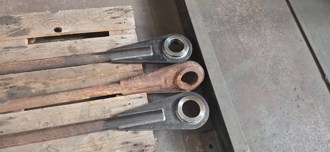 Biellettes mécano-soudées et bagues usinées